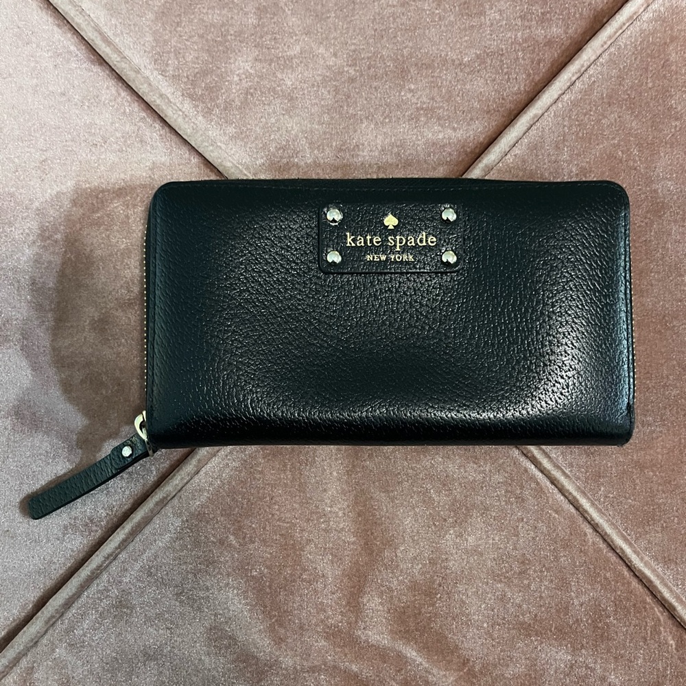 Kate Spade Black Zip Wallet
